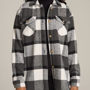 American Tall Flannel Women's Tall Shacket in Grey and Black Plaid Size MM / Tal